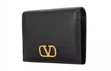 Valentino Vlogo Signature