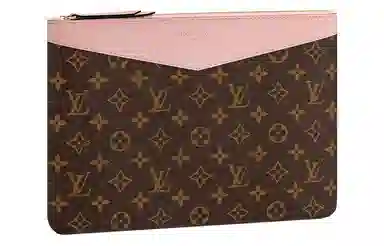 Louis Vuitton Daily Clutch 30