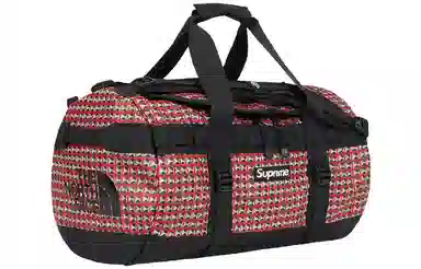 Supreme x The North Face Logo