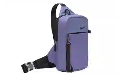 Nike Sportswear Essentials