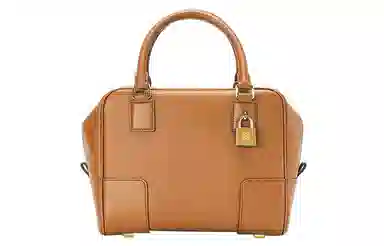 LOEWE Amazona 19 Nappa