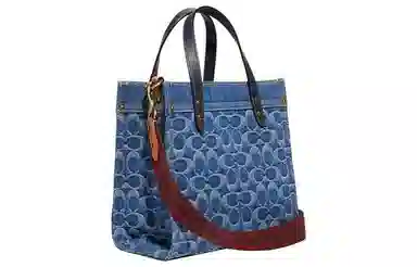 COACH Field 22 Tote