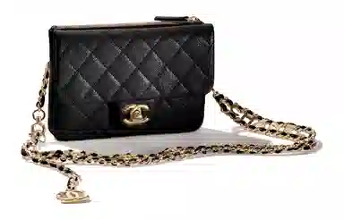 CHANEL Classic Flap Bag Black