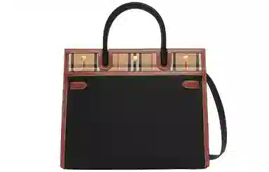 Burberry Vintage Small Black