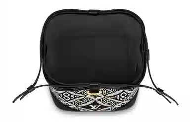 LOUIS VUITTON NOE Purse Since 1854