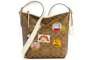 COACH X Snoopy Duffle 23 Peanuts