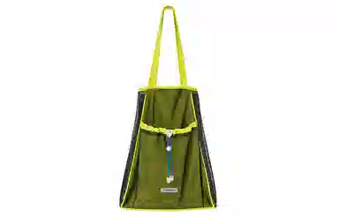 COMBACK noonecan Tote