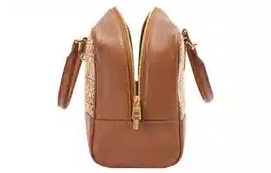 LOEWE Amazona 28 Anagram