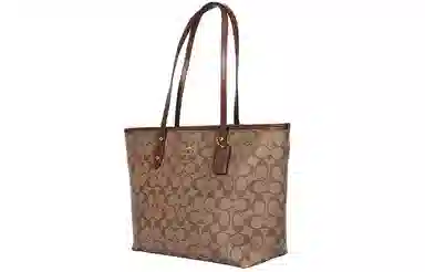 COACH City Zip Tote 30