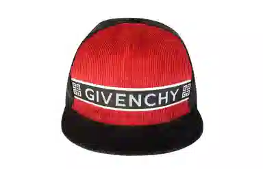 GIVENCHY