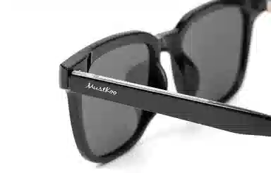 MUSTKOO Classic Square Sunglasses