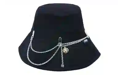 Xotic Compass Star Necklace x