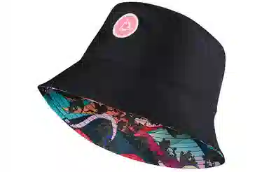 Nike Icon Clash Bucket Hat