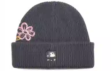 MLB Floral Embroidered Knit Beanie White/Black