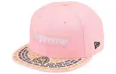 Supreme Week 12 Undisputed Box Logo New Era