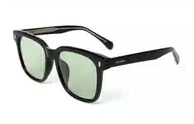 MUSTKOO Classic Square Sunglasses