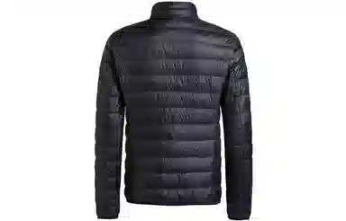 EMPORIO ARMANI EA7 Logo