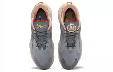 Looney Tunes x Reebok Turbo Restyle