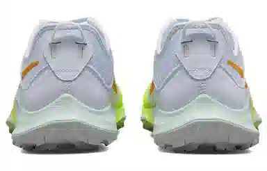 Nike Air Zoom Terra Kiger 8