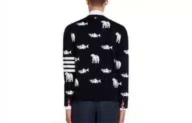 THOM BROWNE V