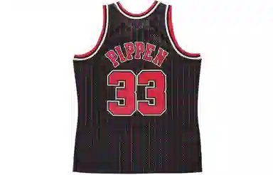 Mitchell & Ness Scottie Pippen 33 Bulls Jersey
