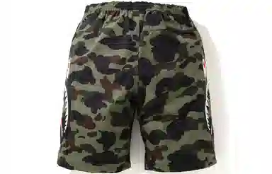 A BATHING APE 1St Camo Shorts