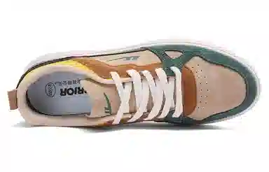 Warrior Low-Top Khaki Green