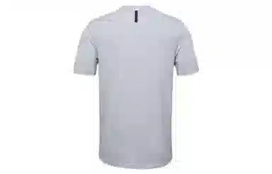 Under Armour T