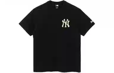 New Era MLB Yankees Logo Tee