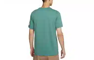 Nike Sportswear T
