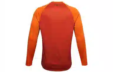Under Armour T