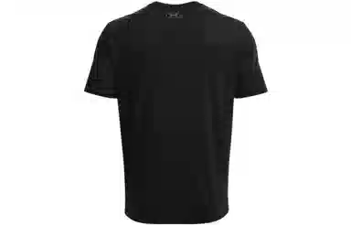 Under Armour T