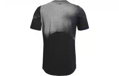 Under Armour T