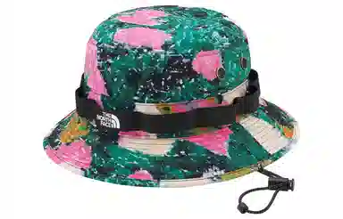 Supreme SupremeThe North Face Trekking Crusher