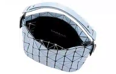 ISSEY MIYAKE Lucent Baguette