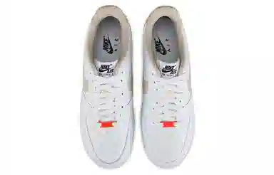 Nike Air Force 1 '07