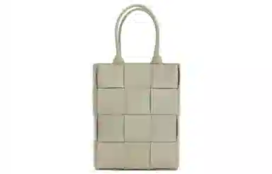 Bottega Veneta BV