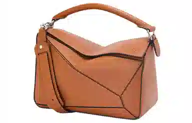 LOEWE Puzzle