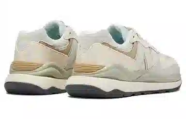 New Balance 5740 Grey