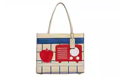 COACH x Tom Wesselmann Cashin 22 Ivory