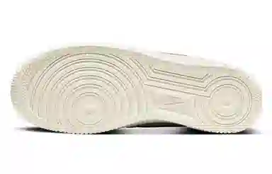 Nike Air Force 1 '07 Low Beige