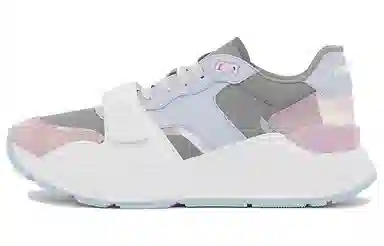 Burberry Low-Top Sneakers Light Grey