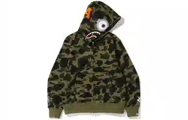 A BATHING APE x MINIONS Shark Hoodie