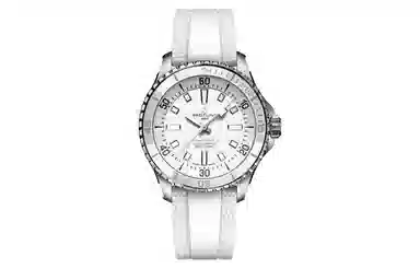 Breitling Superocean A17377211A1S1