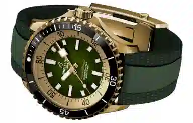 Breitling Superocean N17375201L1S1