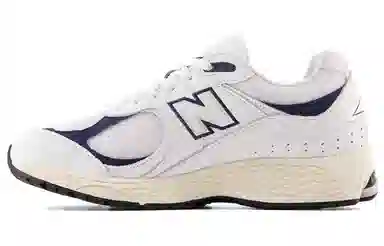 New Balance NB 2002R