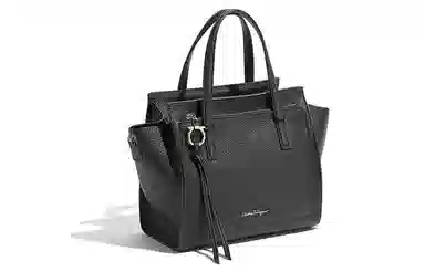FERRAGAMO