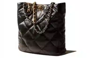 CHANEL 19 Shopping Bag Tote