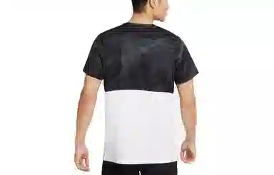 Nike T-Shirt Black White