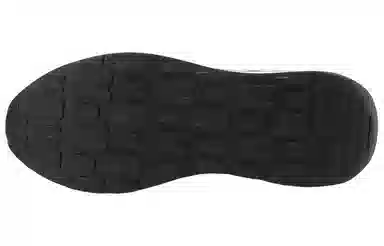 A BATHING APE x New Balance 5740